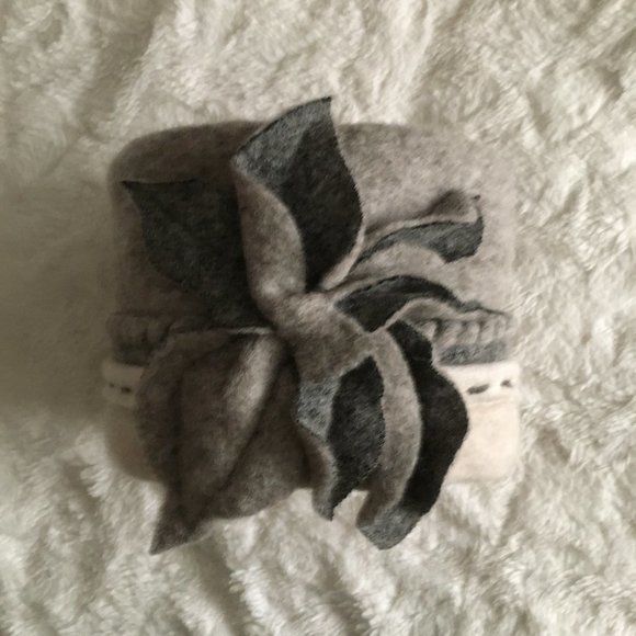 Russian Artisan Handmade Felted Wool Papakha Hat - Picture 7 of 15